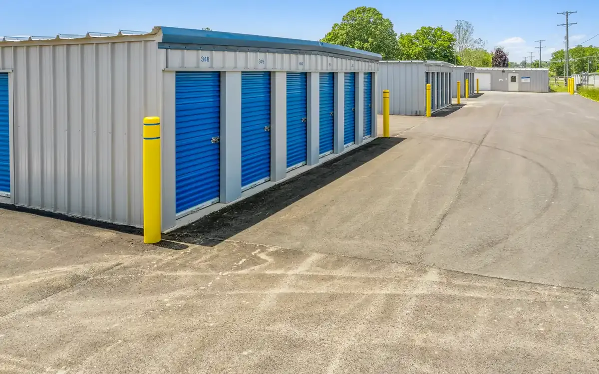 self storage units at zanesville the storage mall
