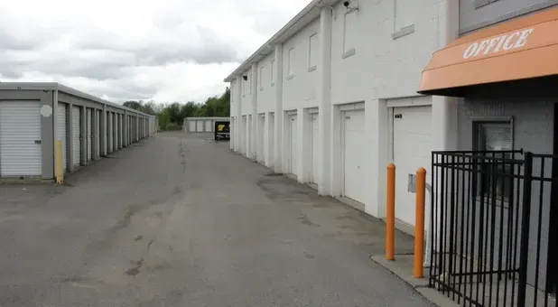 drive up exterior storage units